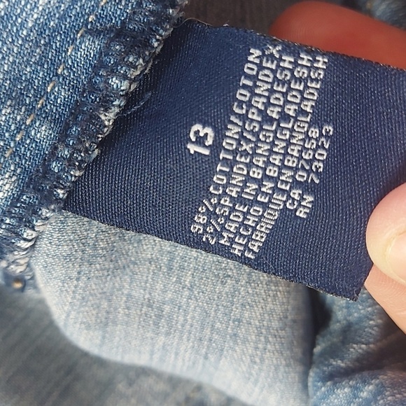 3/$10 JEAN shorts size 13. - Picture 4 of 4